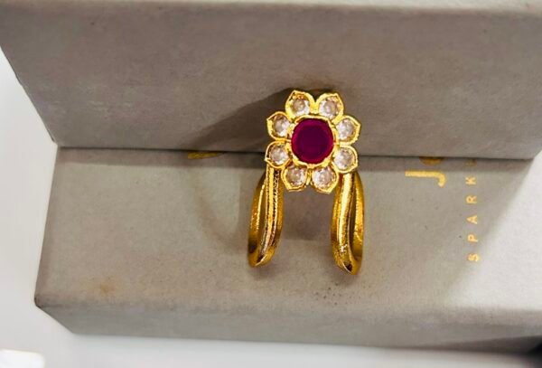 Traditional Vangi rings -Red & white stones (Copy)