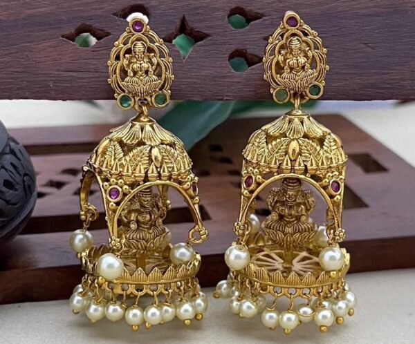 Lekshmi Mandir Jhumkas