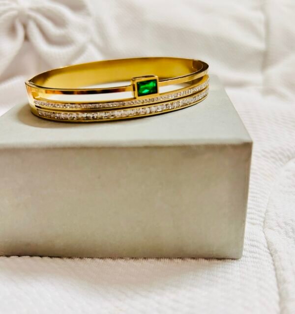 18K Gold Plated Tanishq Bracelet Bangle