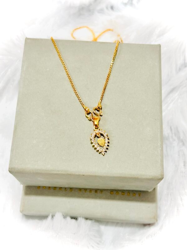 Gold Plated Diamond Thali Mala Non idol