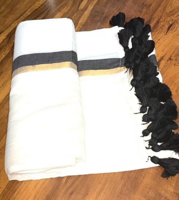 Kannaki Mull Cotton Saree 120 count With Blouse Piece