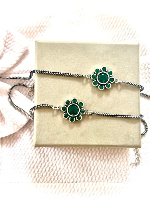 Small Flower Anklets- Green Stone Anklet